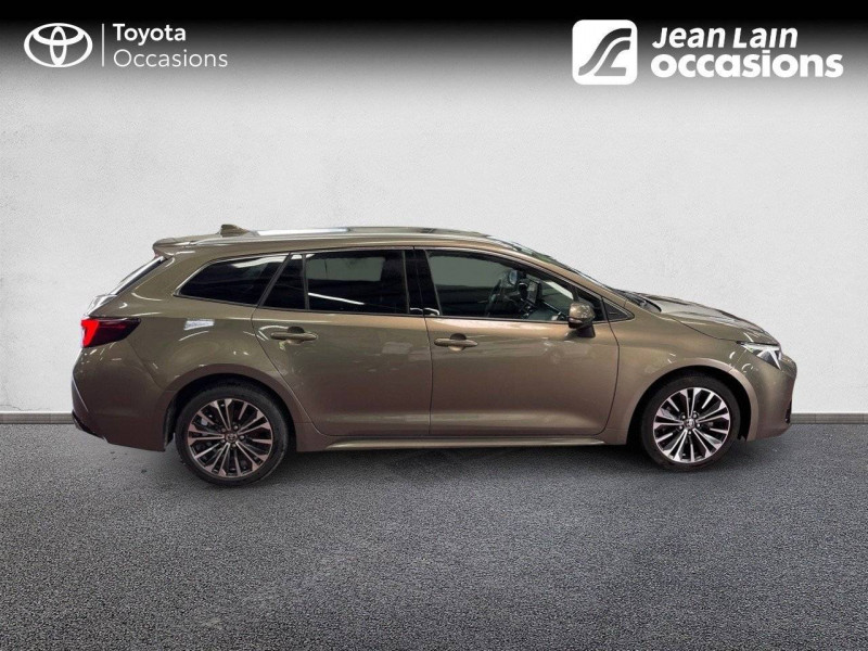 Toyota Corolla Corolla Touring Sports Hybride 196ch Design 5p  occasion à Seyssinet-Pariset - photo n°4