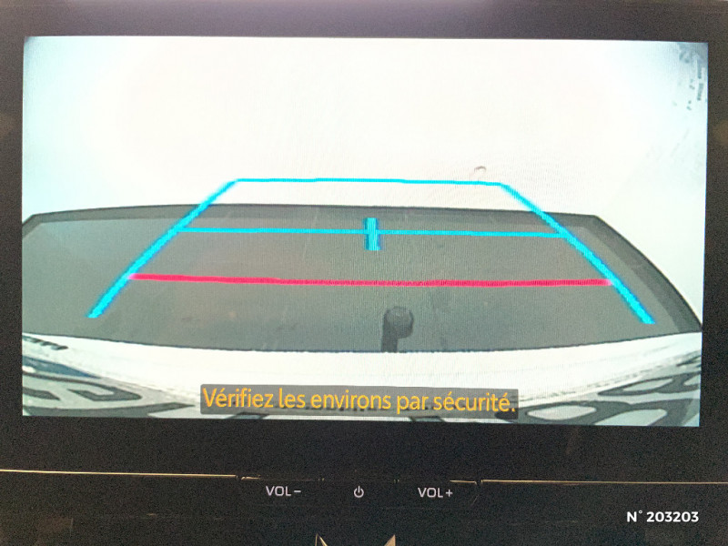 Toyota Corolla Corolla Touring Sports Hybride 196ch Design  occasion � Saint-Maximin - photo n�14