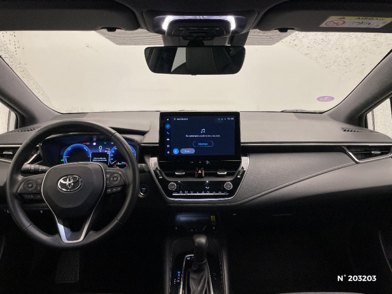 Toyota Corolla Corolla Touring Sports Hybride 196ch Design  occasion � Saint-Maximin - photo n�9