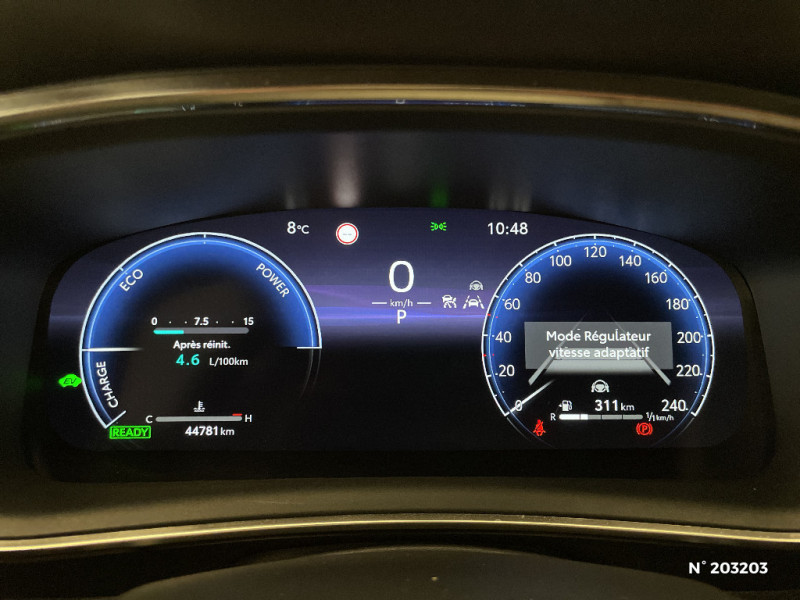 Toyota Corolla Corolla Touring Sports Hybride 196ch Design  occasion � Saint-Maximin - photo n�12