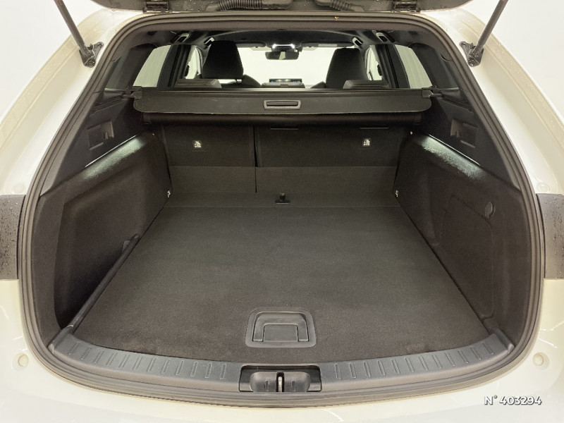 Toyota Corolla Corolla Touring Sports Hybride 196ch Design  occasion � Rivery - photo n�7