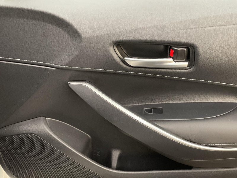 Toyota Corolla Corolla Touring Sports Hybride 196ch Design  occasion � Rivery - photo n�20