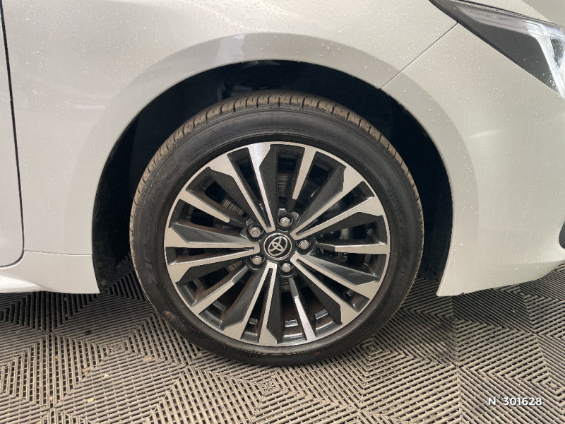 Toyota Corolla Corolla Touring Sports Hybride 196ch Design  occasion  Beauvais - photo n8