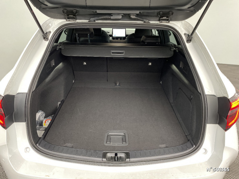 Toyota Corolla Corolla Touring Sports Hybride 196ch Design  occasion  Saint-Quentin - photo n7