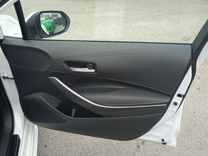 Toyota Corolla Corolla Touring Sports Hybride 196ch Design  occasion  Neufchtel-en-Bray - photo n20