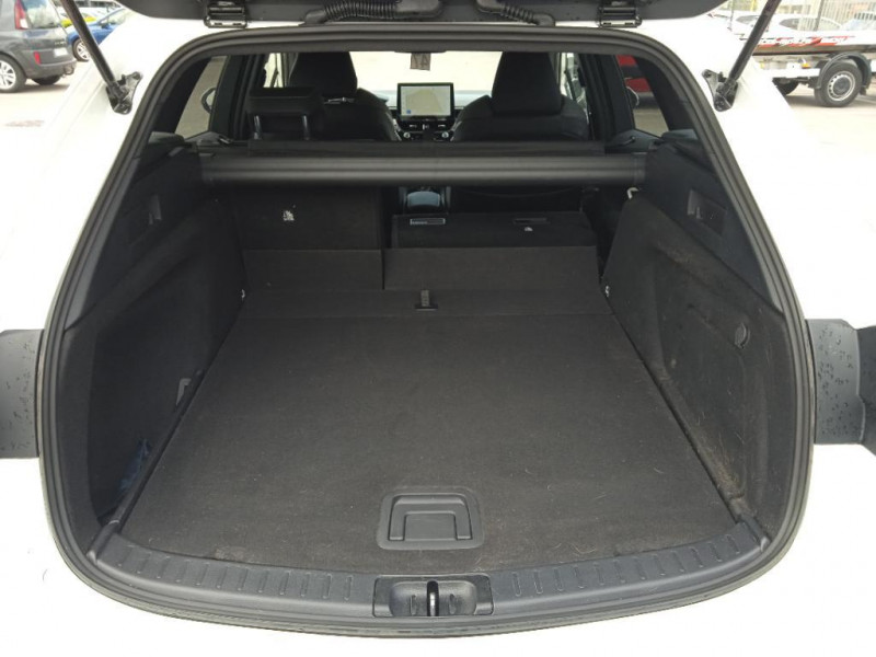 Toyota Corolla Corolla Touring Sports Hybride 196ch Design  occasion  Neufchtel-en-Bray - photo n16