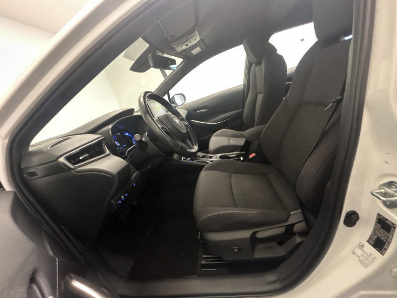 Toyota Corolla Corolla Touring Sports Pro Hybride 122h Dynamic Business (av  occasion � Saint-Maximin - photo n�20