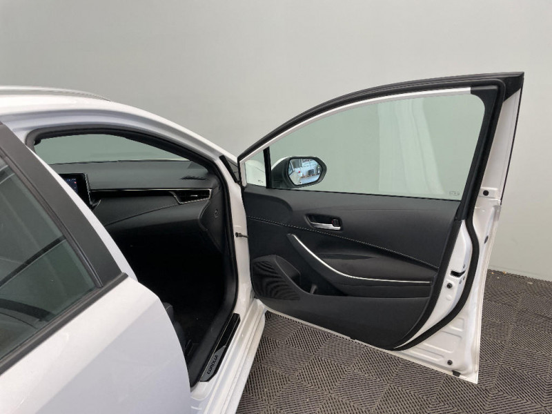 Toyota Corolla Corolla Touring Sports Pro Hybride 122h Dynamic Business + P  occasion � Beauvais - photo n�20