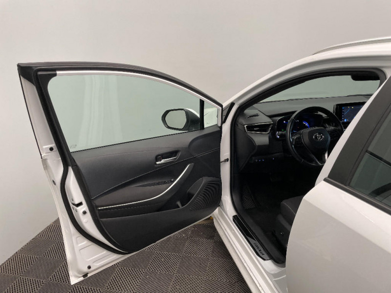 Toyota Corolla Corolla Touring Sports Pro Hybride 122h Dynamic Business + P  occasion � Beauvais - photo n�19