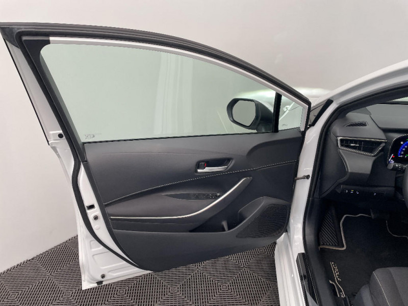 Toyota Corolla Corolla Touring Sports Pro Hybride 122h Dynamic Business + P  occasion � Jaux - photo n�19