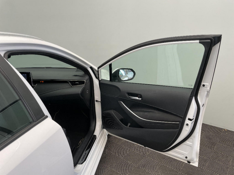 Toyota Corolla Corolla Touring Sports Pro Hybride 122h Dynamic Business + P  occasion � Beauvais - photo n�20