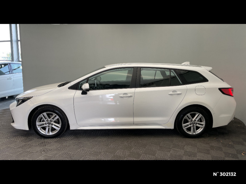Toyota Corolla Corolla Touring Sports Pro Hybride 122h Dynamic Business + P  occasion � Beauvais - photo n�2