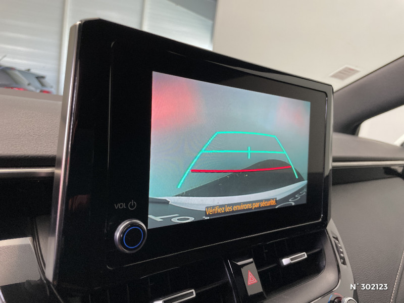 Toyota Corolla Corolla Touring Sports Pro Hybride 122h Dynamic Business + P  occasion � Beauvais - photo n�14