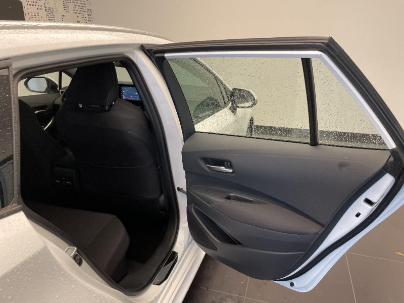 Toyota Corolla Corolla Touring Sports Pro Hybride 122h Dynamic Business + P  occasion � Saint-Maximin - photo n�20