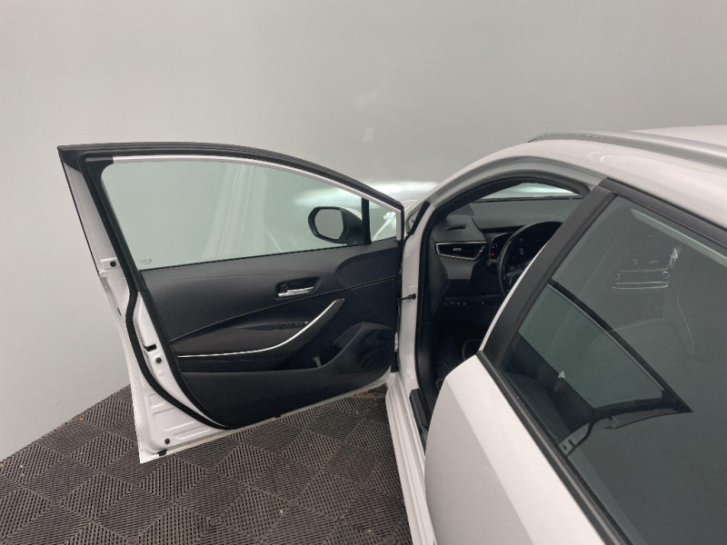 Toyota Corolla Corolla Touring Sports Pro Hybride 122h Dynamic Business + P  occasion � Beauvais - photo n�19