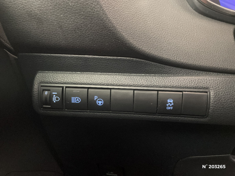 Toyota Corolla Corolla Touring Sports Pro Hybride 122h Dynamic Business + P  occasion � Saint-Maximin - photo n�15