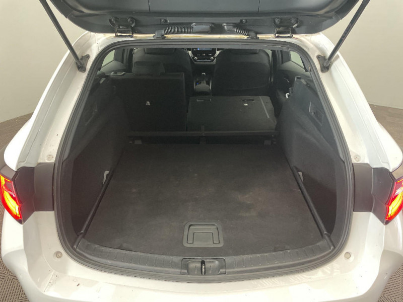 Toyota Corolla Corolla Touring Sports Pro Hybride 122h Dynamic Business + P  occasion � Beauvais - photo n�16