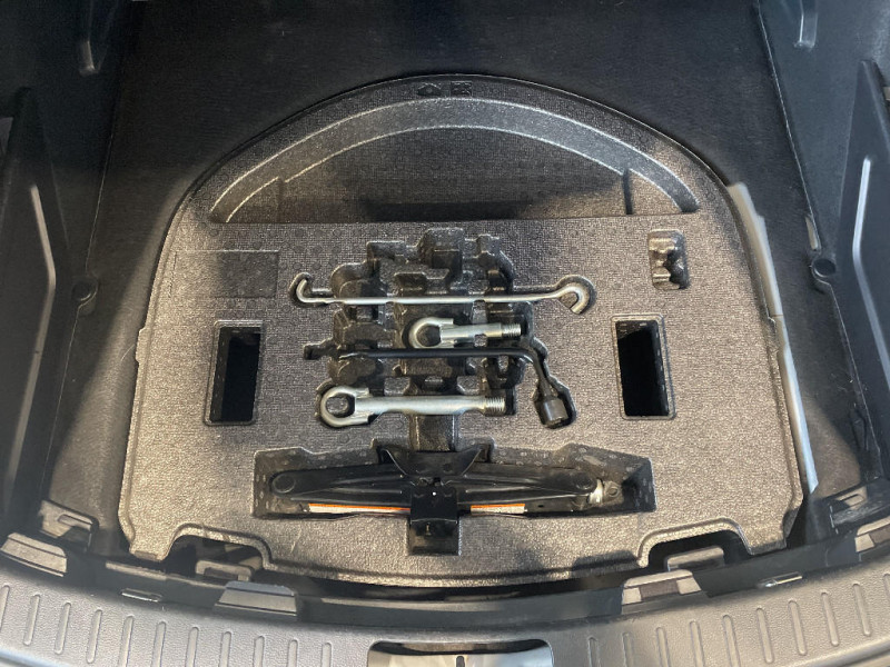 Toyota Corolla Corolla Touring Sports Pro Hybride 122h Dynamic Business + P  occasion � Jaux - photo n�17