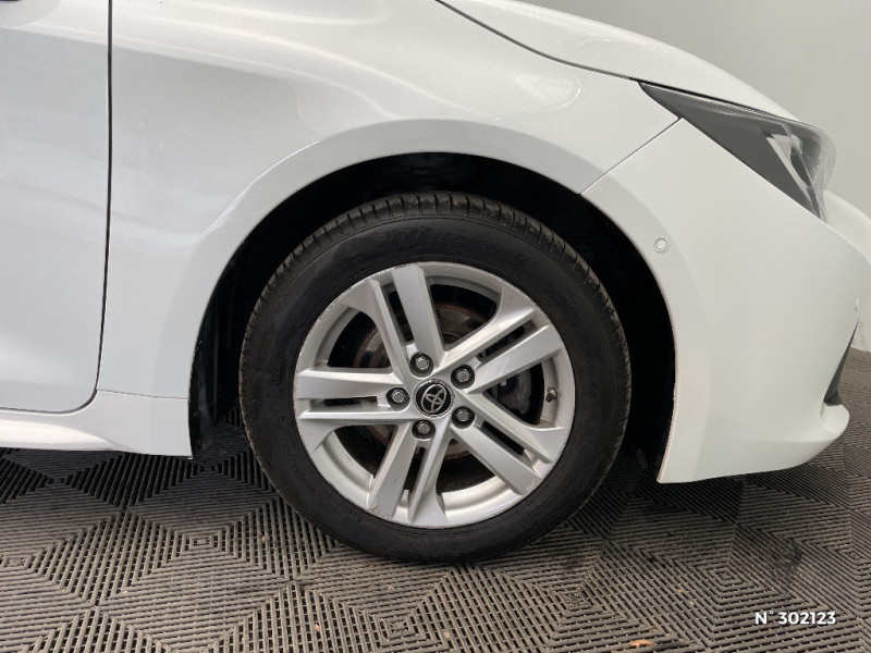 Toyota Corolla Corolla Touring Sports Pro Hybride 122h Dynamic Business + P  occasion � Beauvais - photo n�8