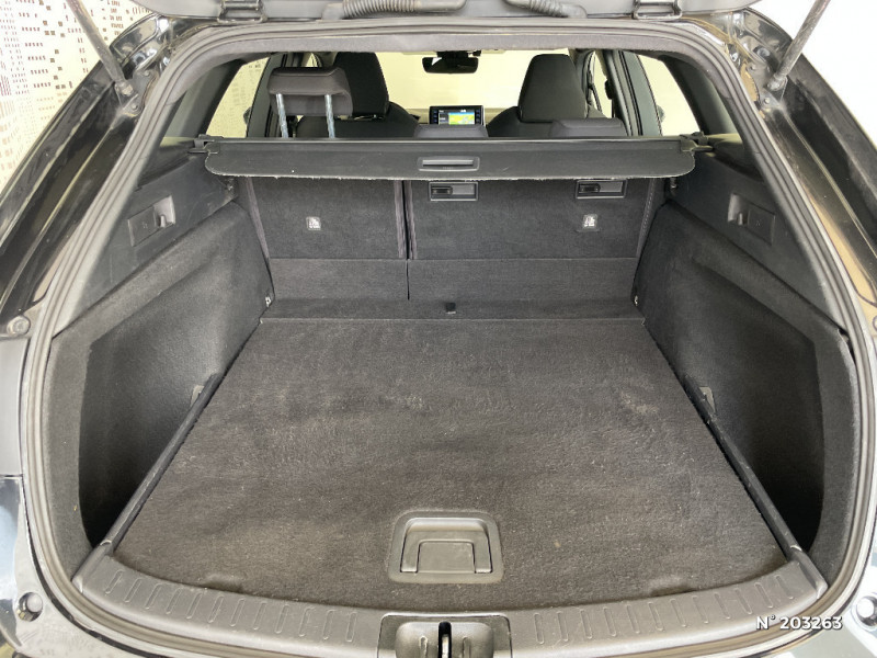Toyota Corolla Corolla Touring Sports Pro Hybride 122h Dynamic Business + S  occasion � Saint-Maximin - photo n�7