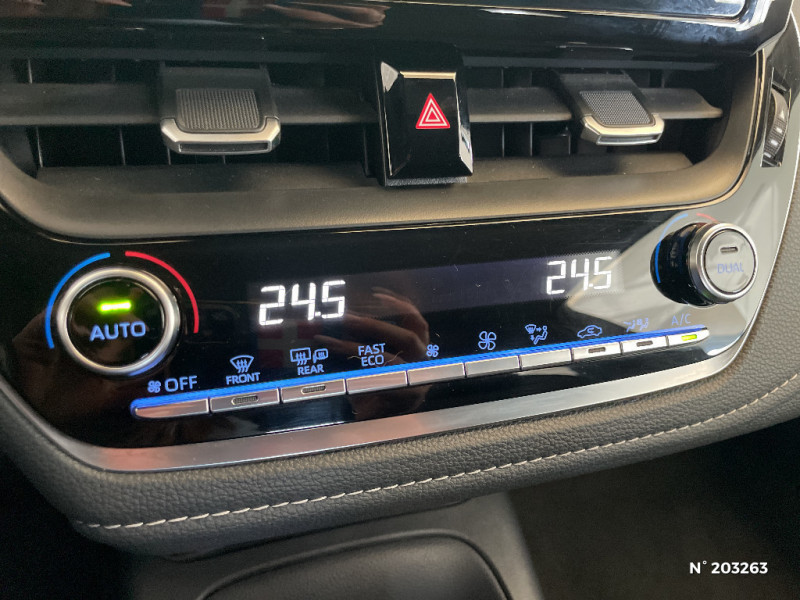 Toyota Corolla Corolla Touring Sports Pro Hybride 122h Dynamic Business + S  occasion � Saint-Maximin - photo n�15