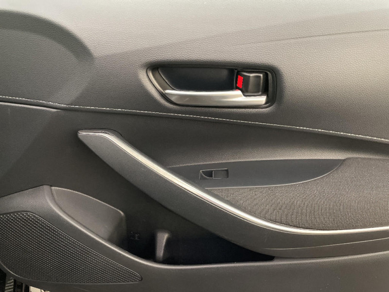 Toyota Corolla Corolla Touring Sports Pro Hybride 140ch Dynamic Business +   occasion � Amiens - photo n�20