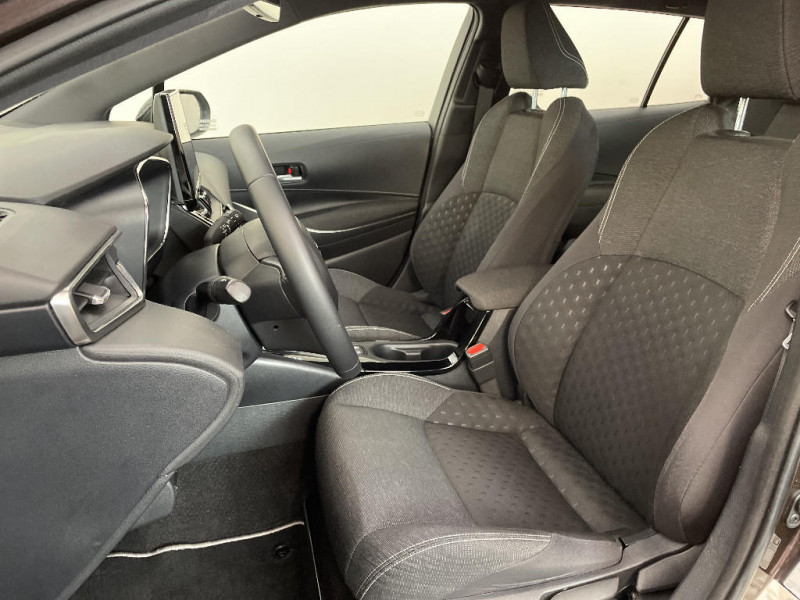 Toyota Corolla Corolla Touring Sports Pro Hybride 140ch Dynamic Business +   occasion � Amiens - photo n�18