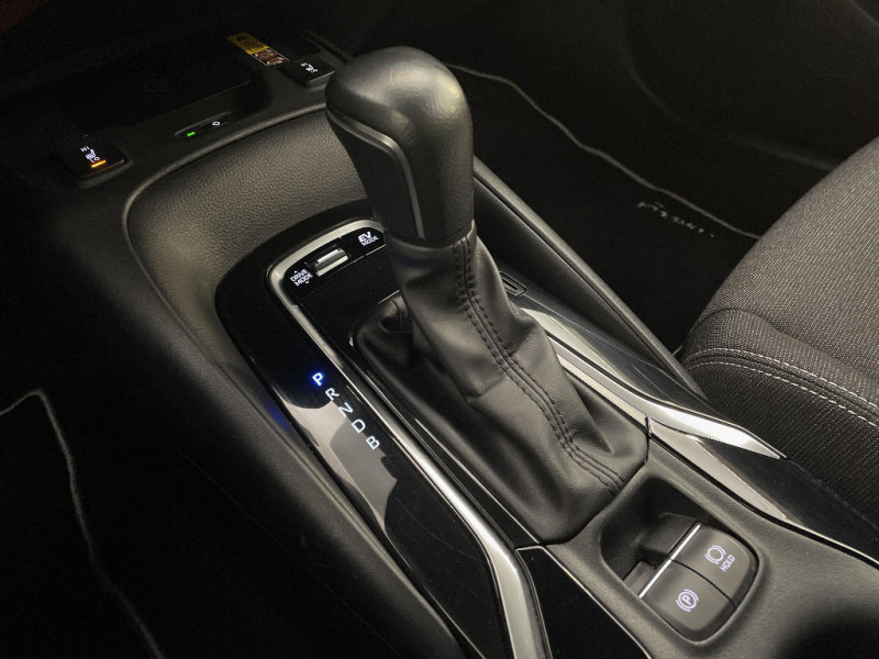 Toyota Corolla Corolla Touring Sports Pro Hybride 140ch Dynamic Business +   occasion � Amiens - photo n�17
