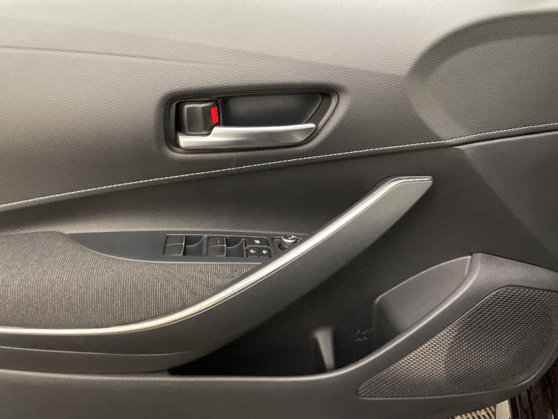 Toyota Corolla Corolla Touring Sports Pro Hybride 140ch Dynamic Business +   occasion � Amiens - photo n�19