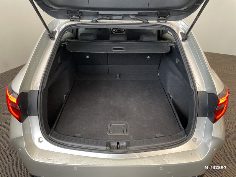 Toyota Corolla Corolla Touring Sports Pro Hybride 140ch Dynamic Business +   occasion  Jaux - photo n7