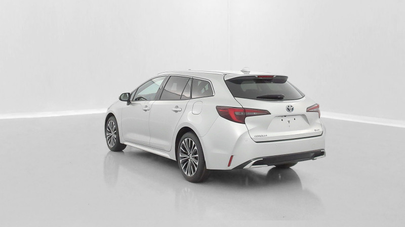 Toyota Corolla Corolla touring sports X 1.8 Hybrid 140ch Design (Team Playe  occasion  SAINT-GREGOIRE - photo n5