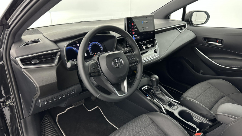 Toyota Corolla Corolla touring sports X 1.8 Hybrid 140ch Design (Team Playe  occasion  SAINT-GREGOIRE - photo n6