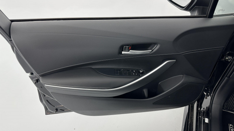 Toyota Corolla Corolla touring sports X 1.8 Hybrid 140ch Design (Team Playe  occasion  SAINT-GREGOIRE - photo n13