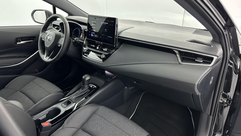 Toyota Corolla Corolla touring sports X 1.8 Hybrid 140ch Design (Team Playe  occasion  SAINT-GREGOIRE - photo n8