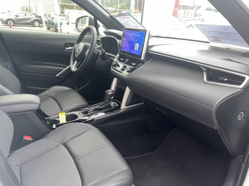 Toyota Corolla Cross Hybride 140ch Elgance  occasion  Toulouse - photo n12