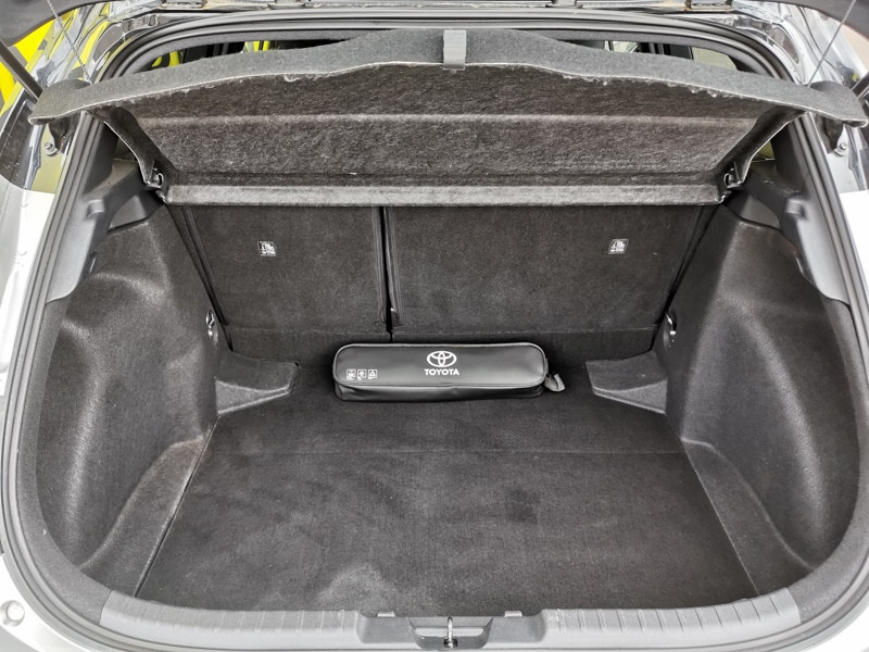 Toyota Corolla Hybrid Design 1.8 122 H 100 Camra Bluetooth Gps S  occasion  THIONVILLE - photo n8