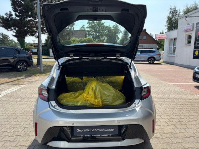 Toyota Corolla Hybride 122 ch BVA  occasion  Beaupuy - photo n4