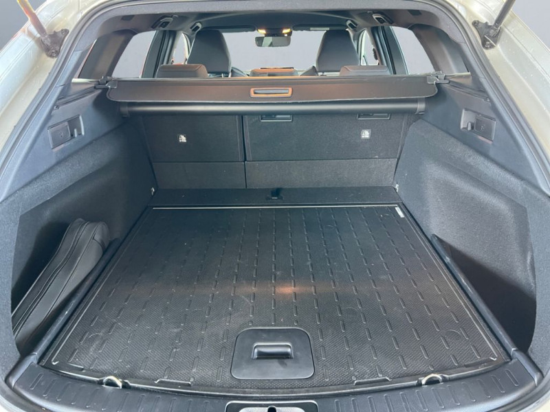 Toyota Corolla Hybride 122h BVA  occasion  Beaupuy - photo n12