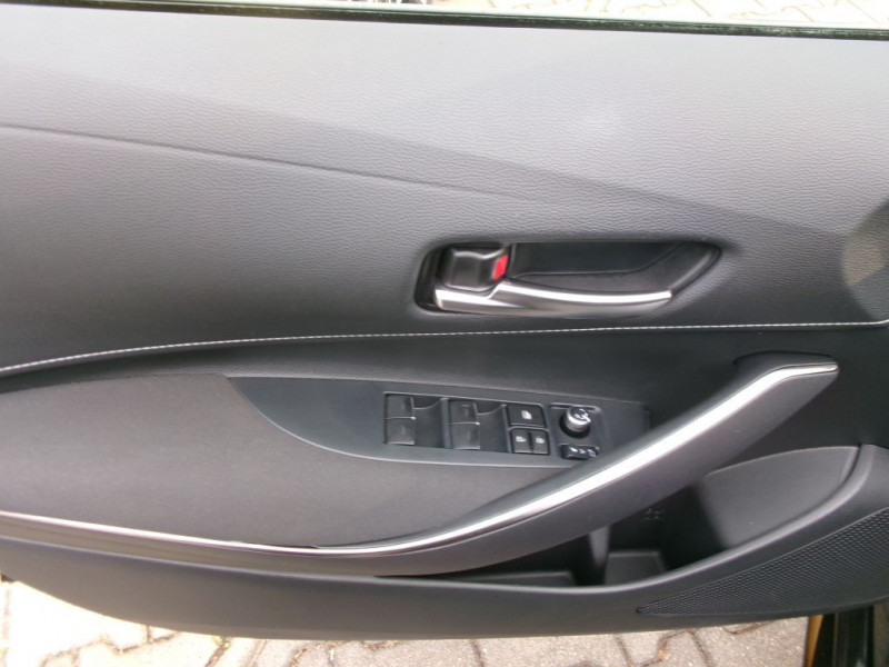Toyota Corolla Hybride 122h BVA  occasion  Beaupuy - photo n5