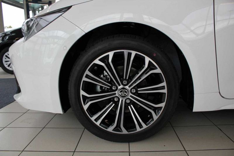 Toyota Corolla Hybride 122h BVA  occasion  Beaupuy - photo n7