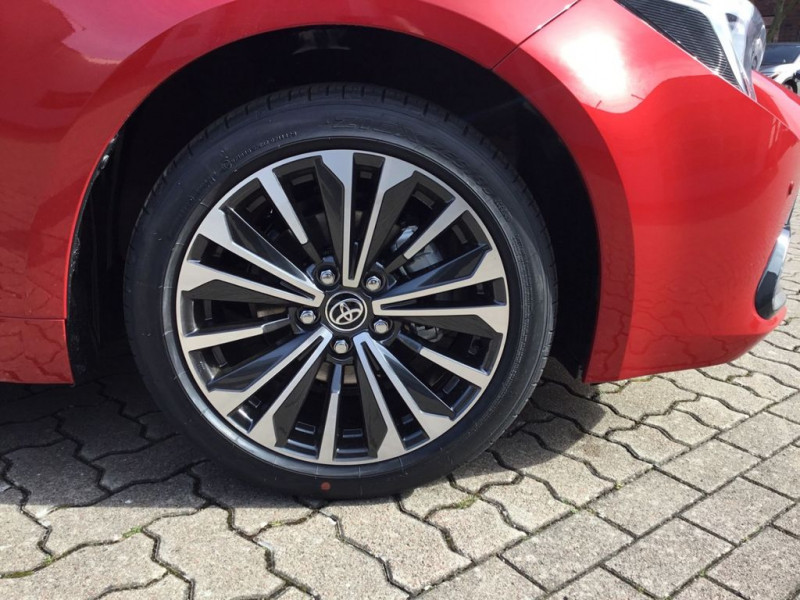 Toyota Corolla Hybride 122h BVA  occasion  Beaupuy - photo n7