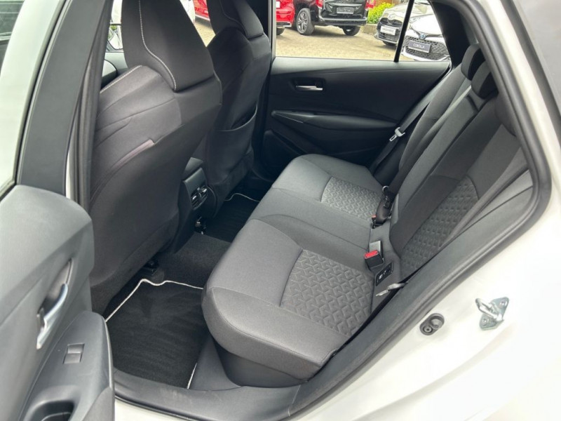 Toyota Corolla Hybride 122h BVA  occasion  Beaupuy - photo n7