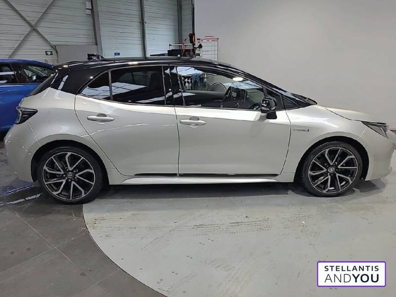 Toyota Corolla Hybride 122h Collection  occasion  REZE - photo n6