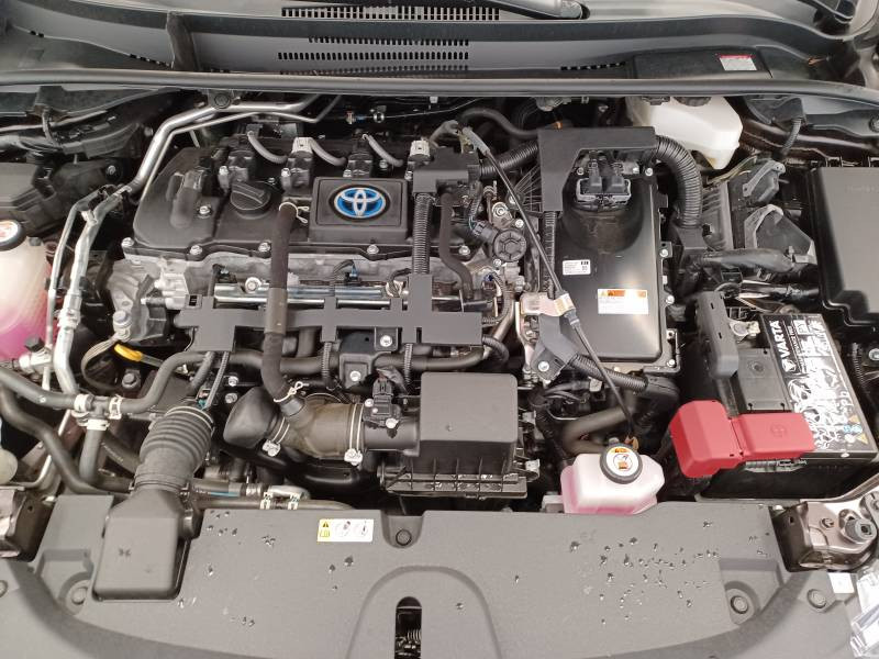 Toyota Corolla Hybride 122h Collection  occasion  Saint Laurent des Vignes - photo n7