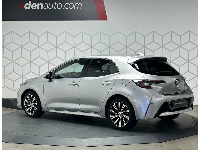 Toyota Corolla Hybride 122h Design  occasion  Saint Laurent des Vignes - photo n2