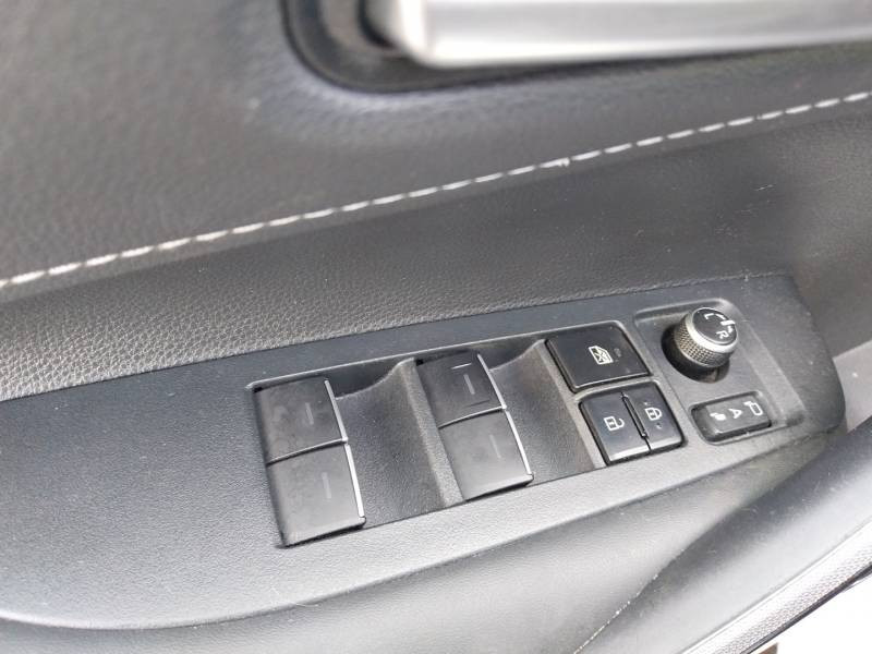 Toyota Corolla Hybride 122h Design  occasion  Toulouse - photo n14