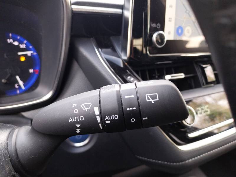 Toyota Corolla Hybride 122h Design  occasion  Toulouse - photo n20