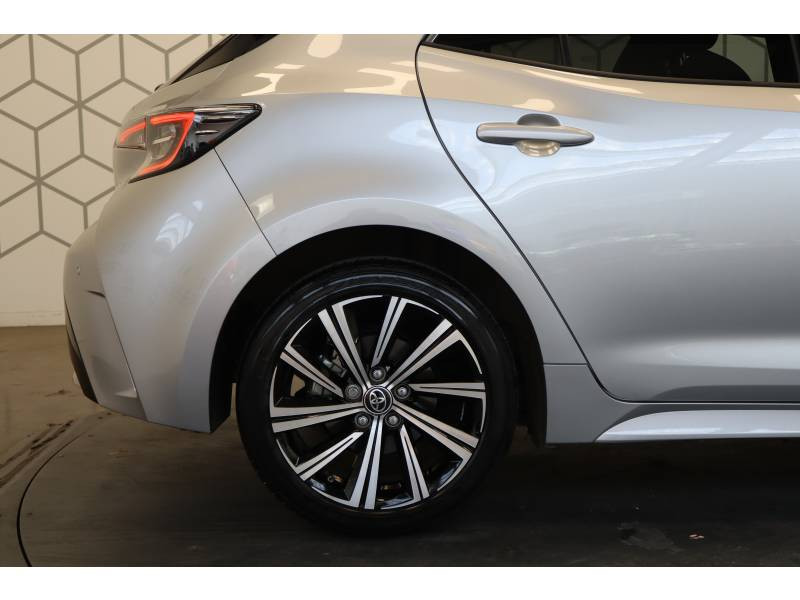 Toyota Corolla Hybride 122h Design  occasion  LESCAR - photo n5