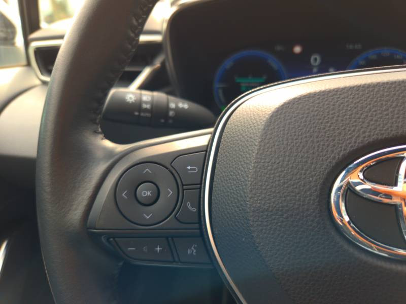Toyota Corolla Hybride 122h Design  occasion � TOULOUSE - photo n�18