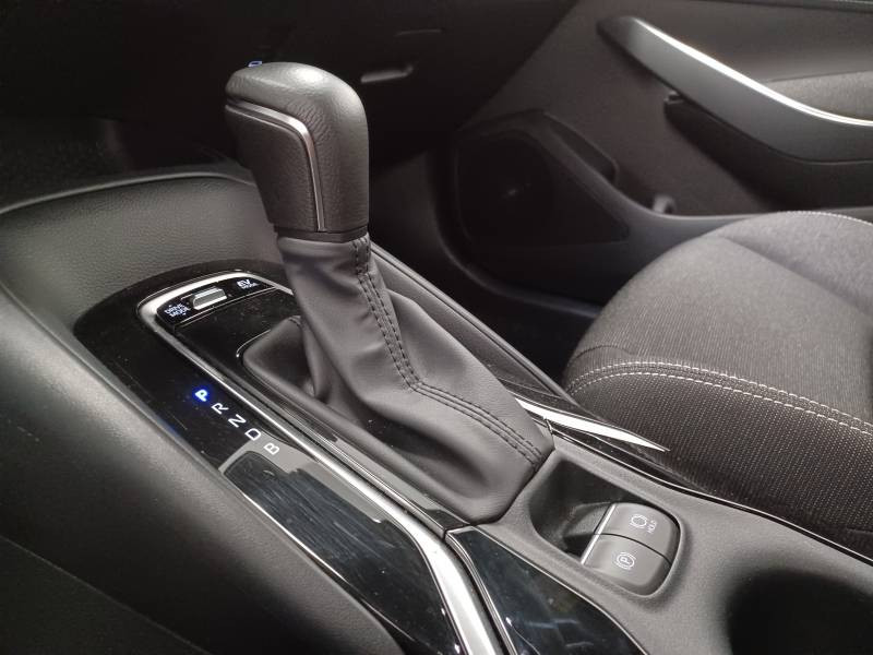 Toyota Corolla Hybride 122h Dynamic  occasion  Toulouse - photo n19
